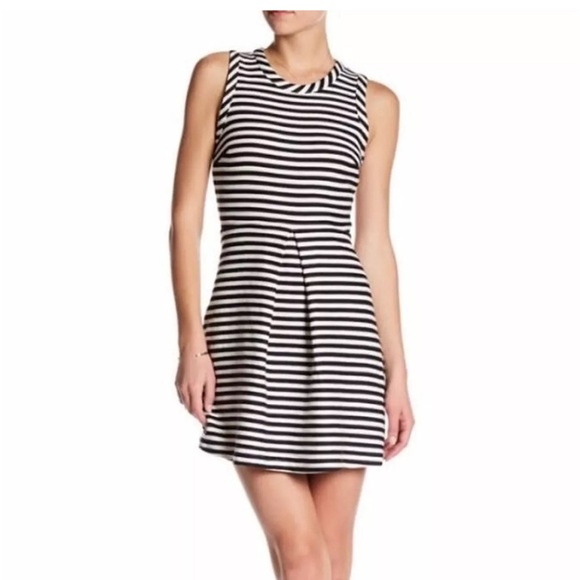 Madewell Black and White Fit and Flare Dress - Picture 1 of 5